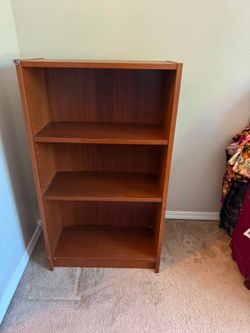 Shelf/Bookshelf