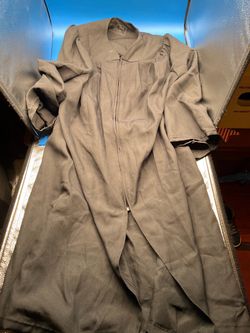 Oak Hall unisex black graduation gown
