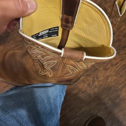 Justin Boots  Style FN7012