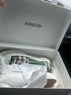 Burberry  low top canvas sneaker Green