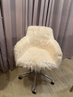 Pink Glam Desk Chair 