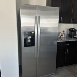 Whirlpool Refrigerator 