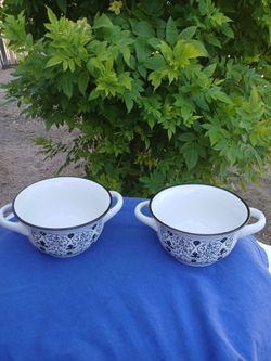 2 BRAND NEW CROCK-POT BRAND SOUP BOWLS WITH HANDLES,  BROWN FLORAL PATTERN,  BEIGE COLOR BOWLS