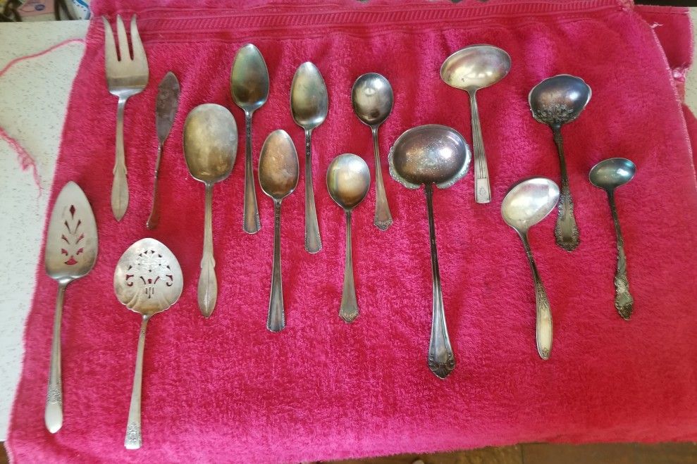 Lot of 15 Antique / Vintage Silverware Serving Pieces  - Most Stamped Silverplate 