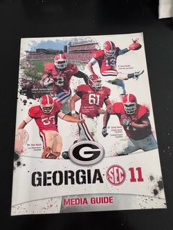 2011 Georgia Bulldogs Football Media Guide Yearbook Aaron Murray NEW