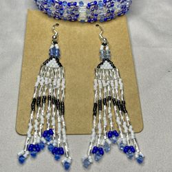 Native American style Beaded Earrings And Bracelet Setu
