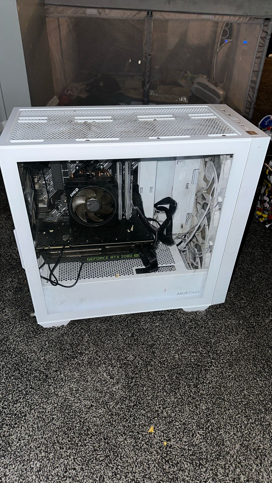 GAMING PC MUST GO PRICE NEGOTIABLE 