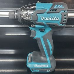 Makita 18 Volt Lithium-Ion 1/4in. Cordless Impact Drill