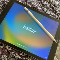 Apple Ipad 6th Generation with Apple Pencil