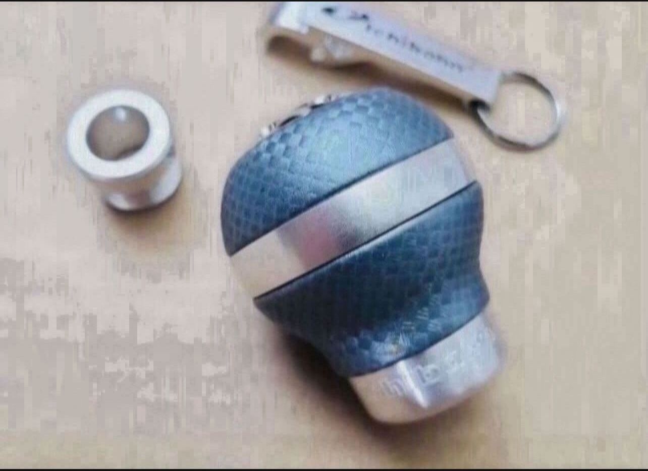 Carbon Fiber Shift Knob Ichibahn TOUR Series Universal Fit 8-12mm for
