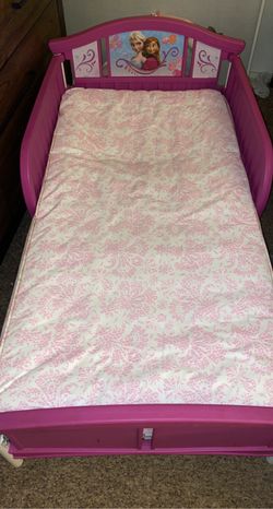 Toddler Frozen Bed