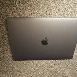 Apple Macbook Pro i7 16gb Ram 256gb SSD Drive 13" Screen 13" Screen 2020