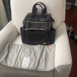 Skip hop Diaper Bag 