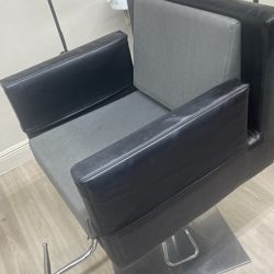 Salon Hairdresser Chairs
