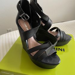 Gianni Bili Jossilee Black Wedges Size 6