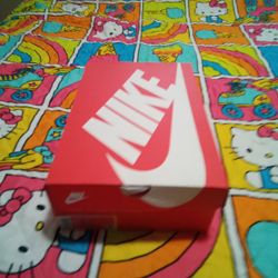 Air More UpTempo 96 Men Sneakers Size 8.5 Brand New