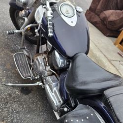 2001 Yamaha Vstar Custom 