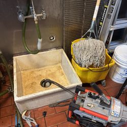Drain Cleaning Unclogging