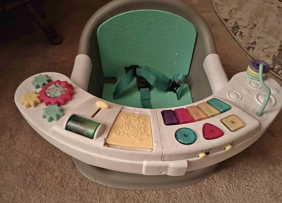 Sit Up Chair