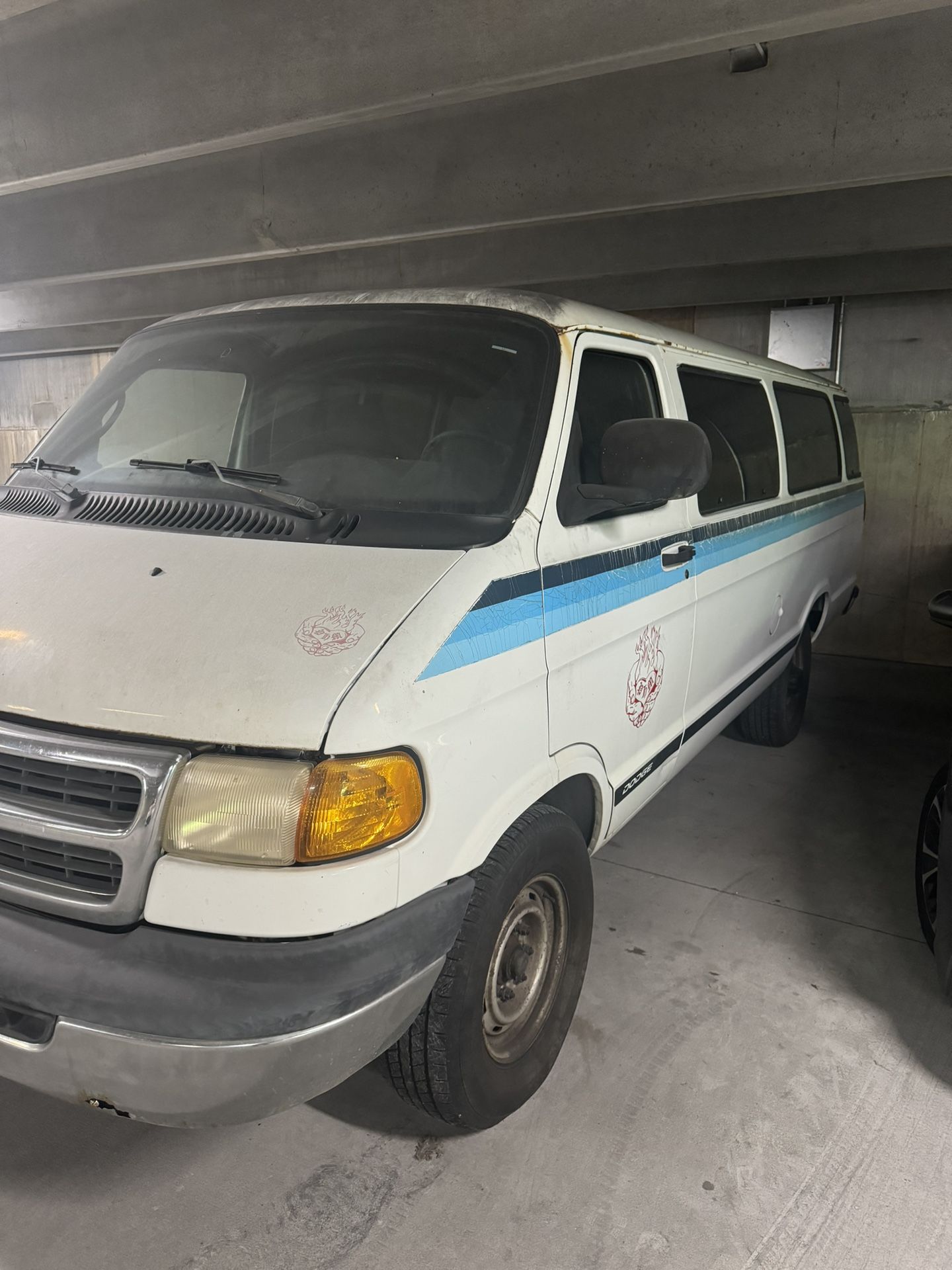 2002 Dodge Ram Van