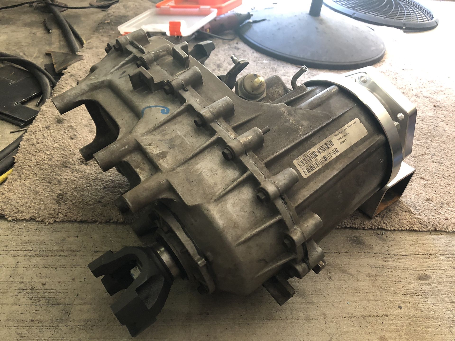 Jeep JK transfer case 4l80e adapter for Sale in Goodyear, AZ OfferUp
