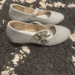 Sparkly Dress Up Silver Shoes Size 3