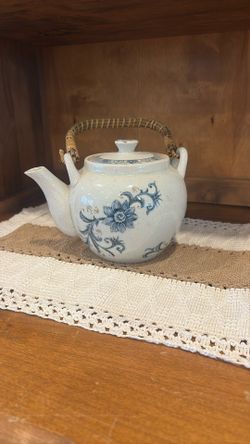 Tea Pot