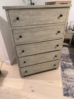 5-Drawer Tall Dresser Gray Wood Finish
