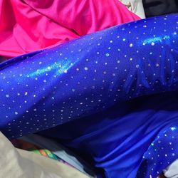 Tenemos  Telas  Para Manteles Cortinas    Amuy Buen Precio