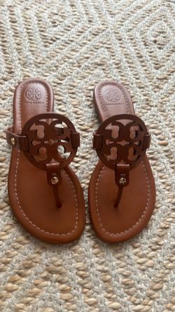 Tory tan