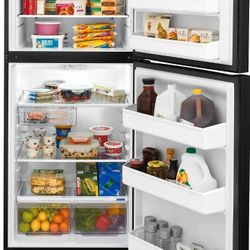 Like NEW Refrigerator 