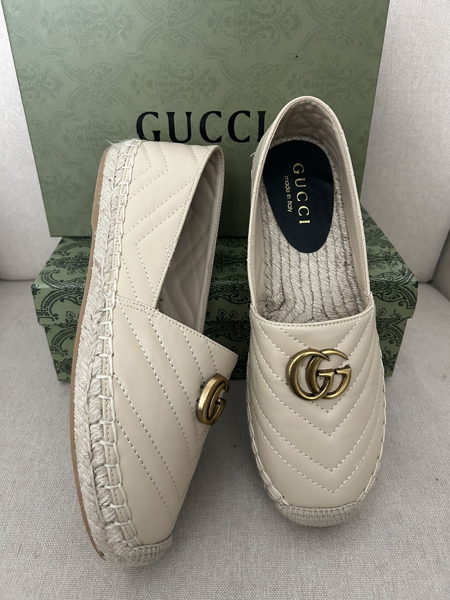 Shoes Beige