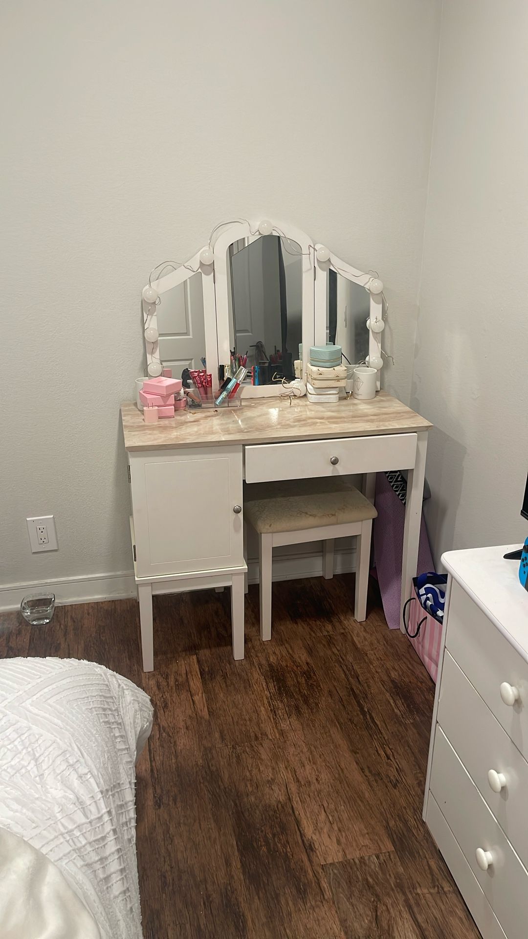 Vanity With Stool