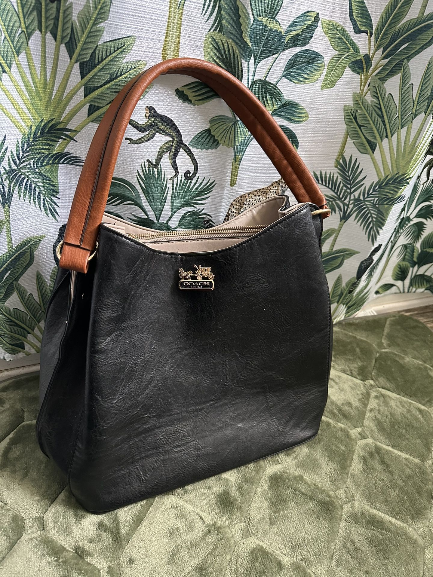 Black Purse