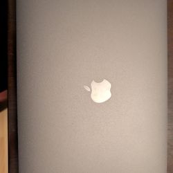 MacBook Pro - Core i7, 16GB RAM - Pristine Condition