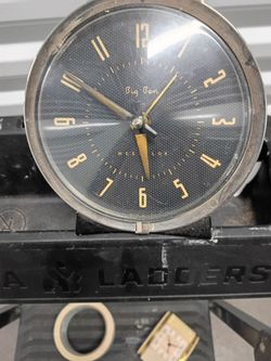 Vintage wind up Westclock