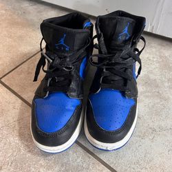 Jordan 1 Boys Size 6 