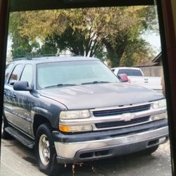 2002 chevy Tahoe 