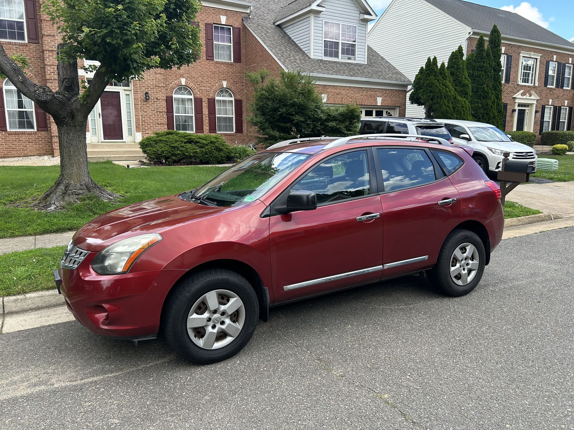 2014 Nissan Rogue Select