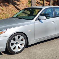 2004 BMW 530i