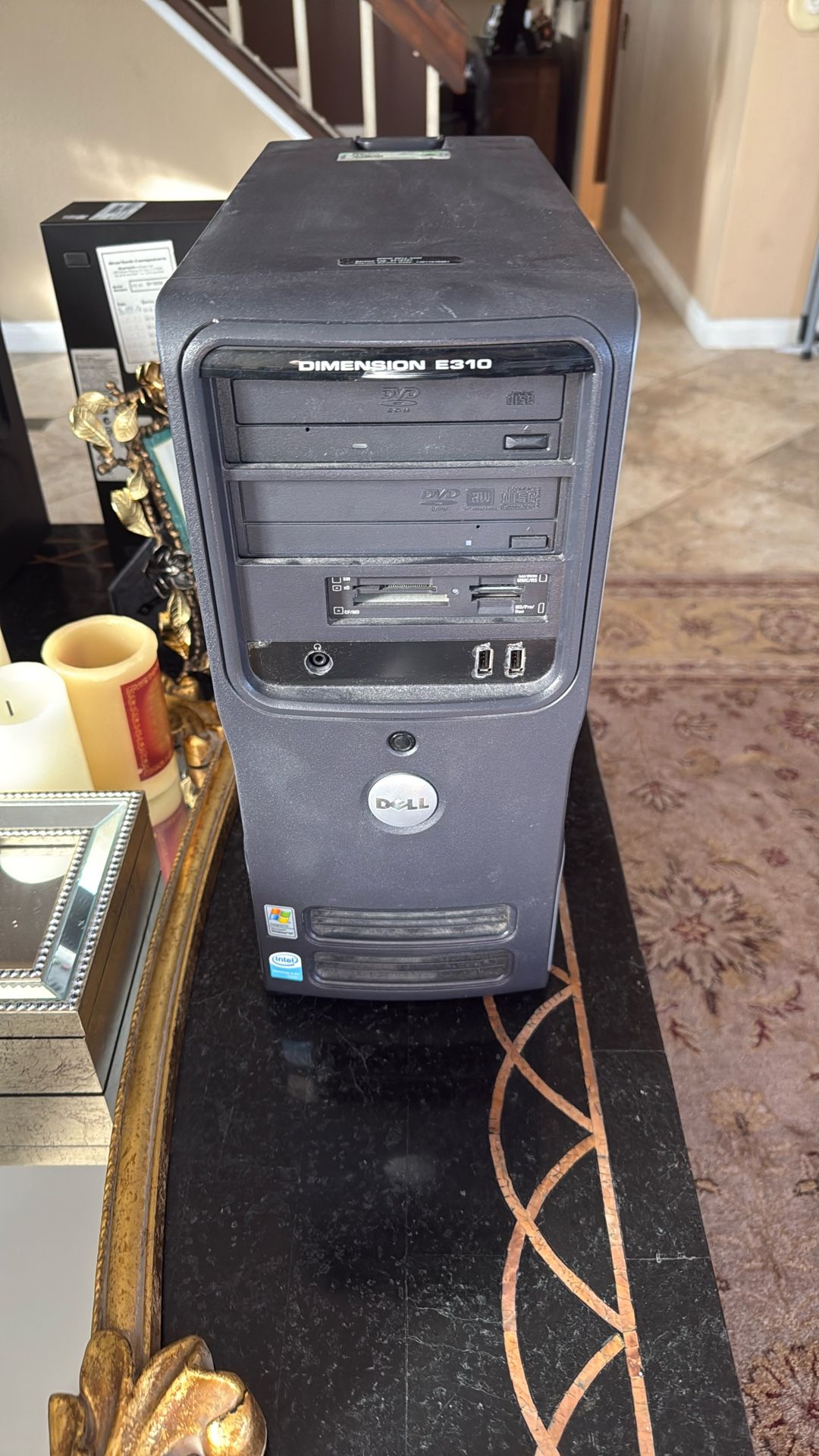 Dell Dimension E310 Towers Display