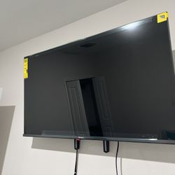 43” Hisense Roku TV