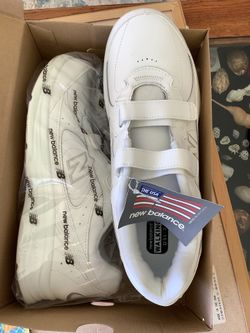 New Men’s 13 New Balance  Leather Walking Shoes 577