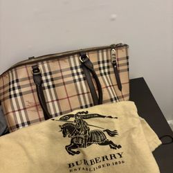Burberry Purse