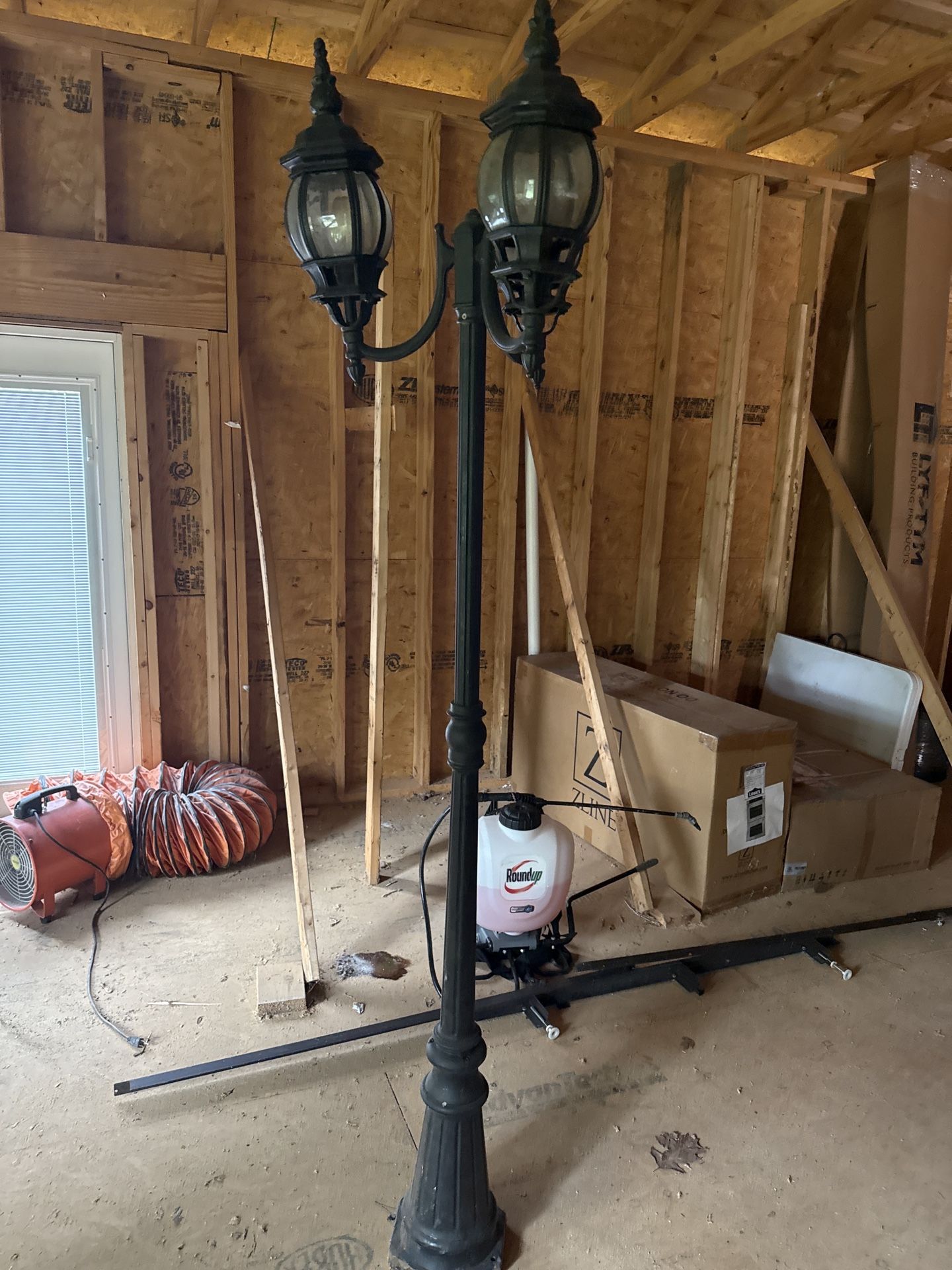 Vintage 7ft Outdoor Post Streetlight – Real Metal