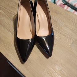 Black Heel 