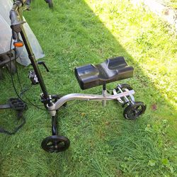 Nova knee scooter