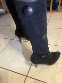 Women Black Suede Boots Size 9