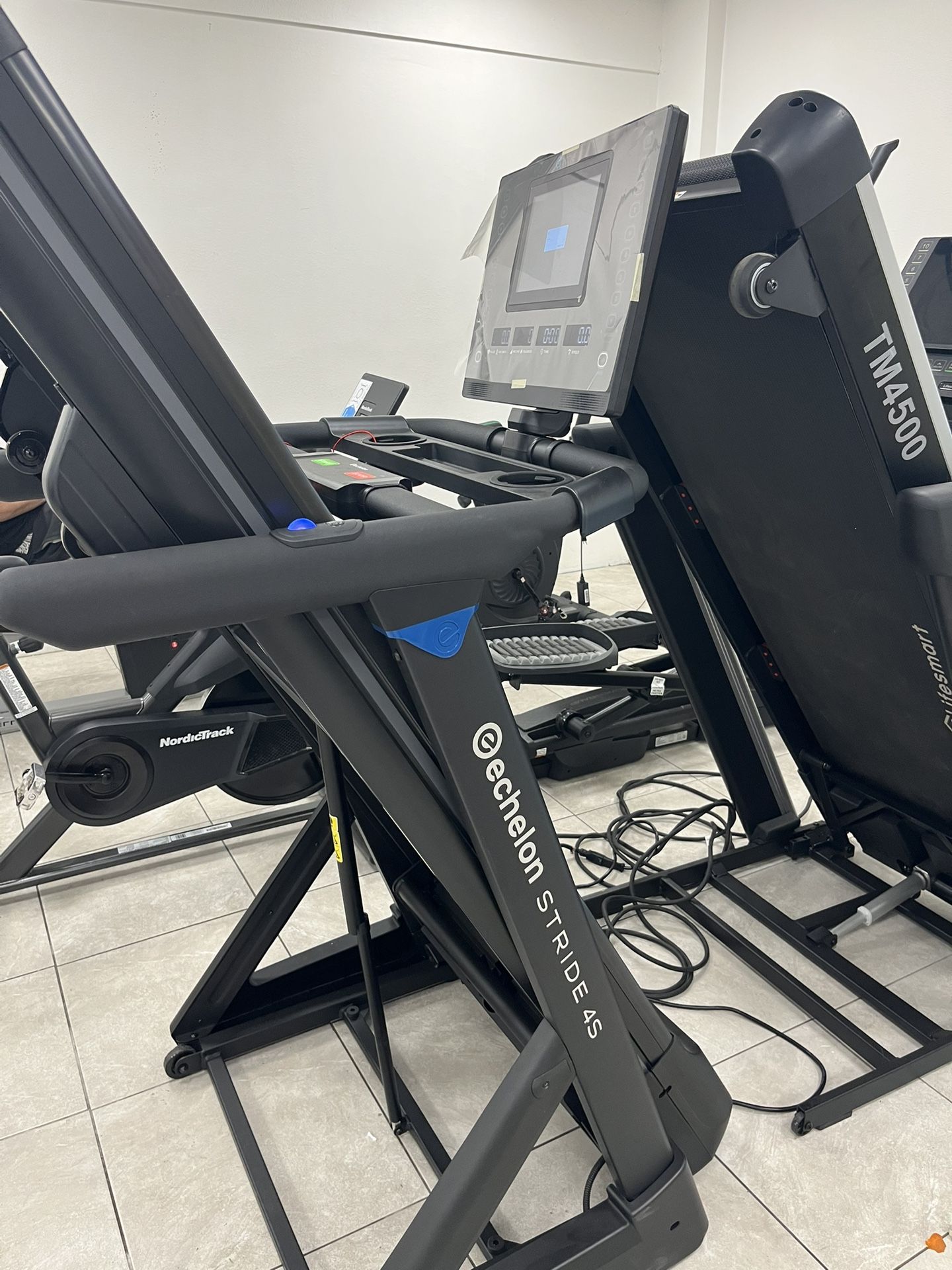 Echelon Stride 4s Stride Treadmill 