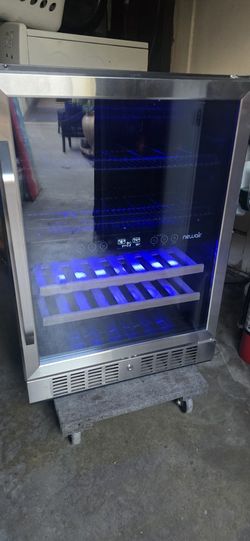 Newair Dual Zone Wine Cooler 20 Bottles 70 Can